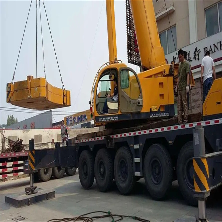 高安当地吊车出租|机器吊装|75吨|工厂搬迁服务