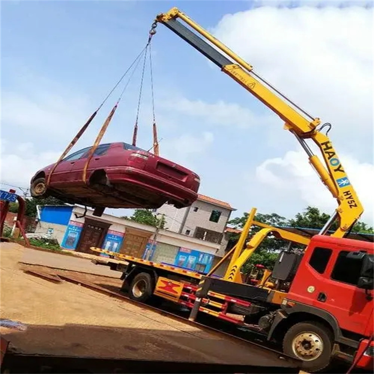 高安吊车吊汽车的正确方法